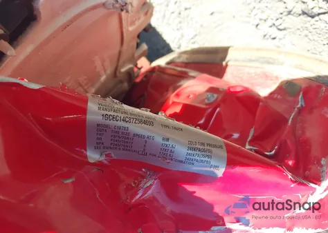 2007 Chevrolet Silverado 1500 Work Truck z USA, uszkodzony, nr VIN 1GCEC14C87Z584693